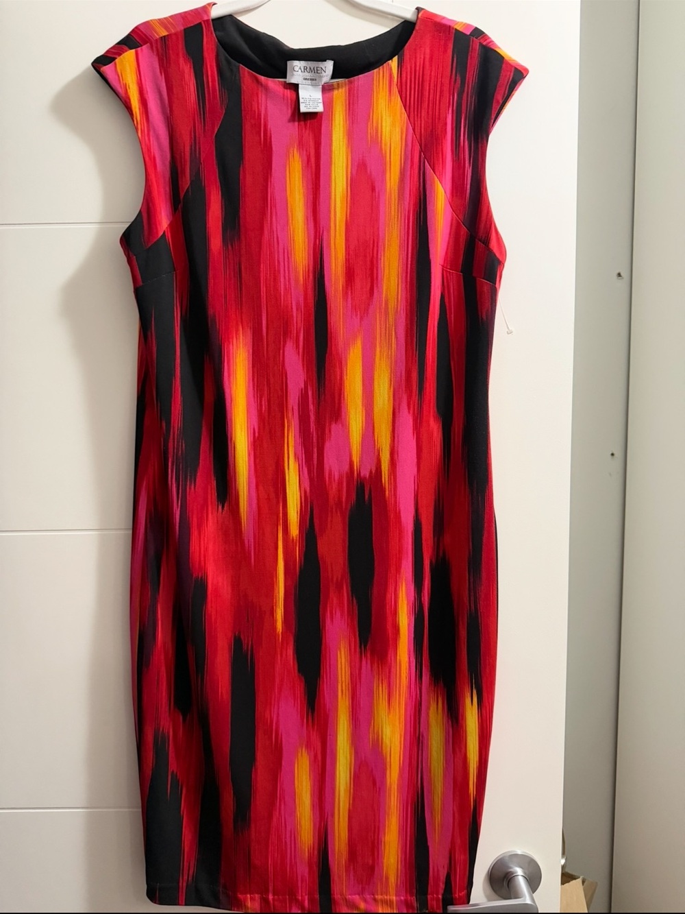 Carmen Marc Valvo Abstract Red Orange Patterned Shift Dress